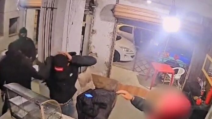 Assassinato no Sitio Cercado